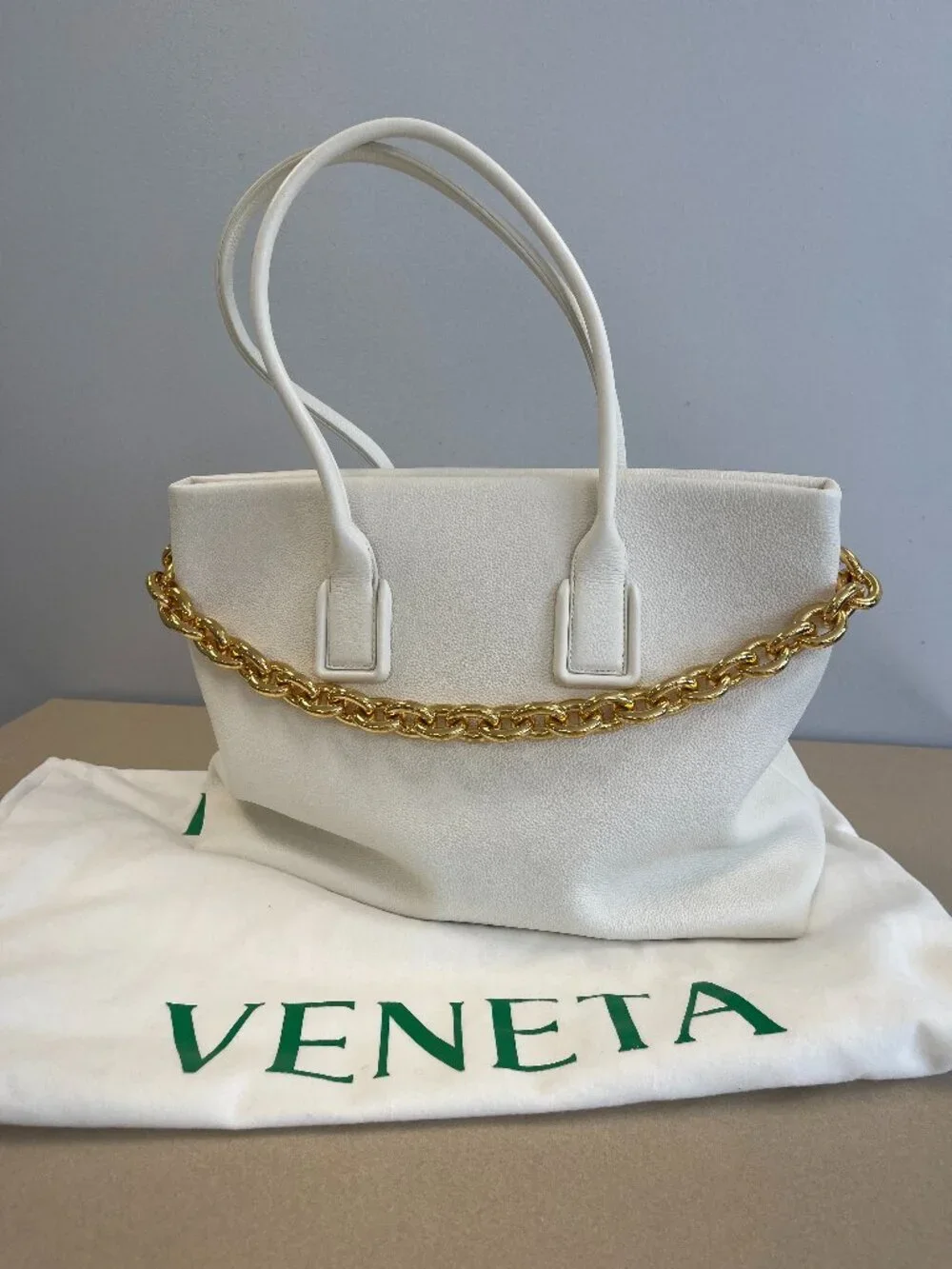 Bottega Veneta Mount Calfskin Leather Tote Bag with Chain Strap - Like New